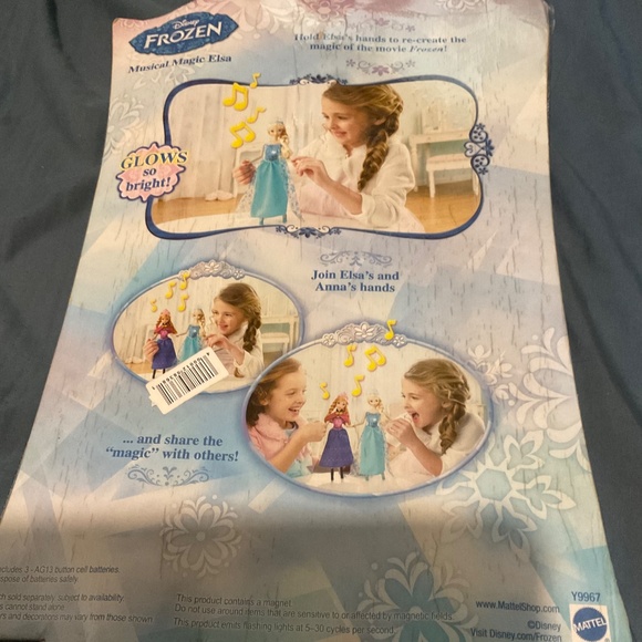 DISNEYs FROZEN QUEEN ELSA SINGING DOLL DAMAGED CARDBOARD .sale - Picture 8 of 10